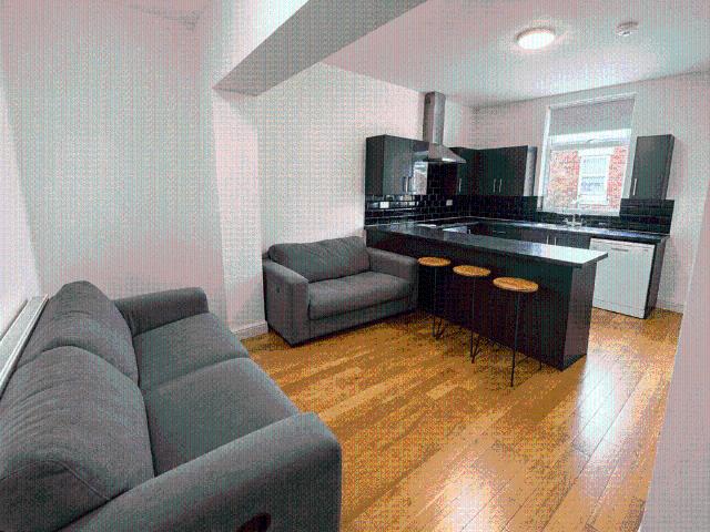 House for rent in Woodhouse Cliff, Leeds