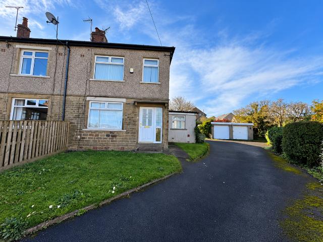 House for rent in Town End, Bradford