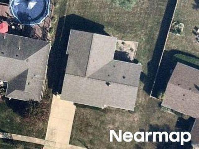 House for sale in Elk Grove Village, Illinois