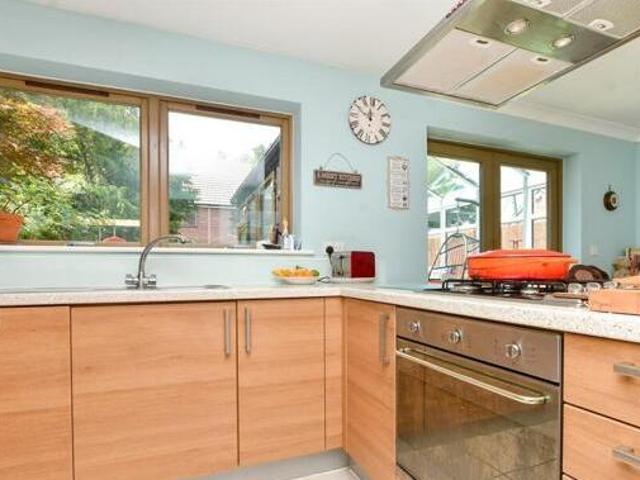 House for sale in Ifield, Crawley