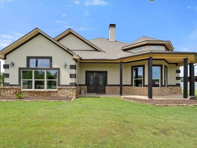 House for sale in Venus, Texas