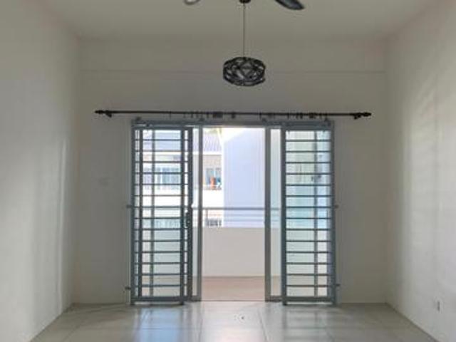 Apartment for sale in Kota Kinabalu, Bahagian Pantai Barat