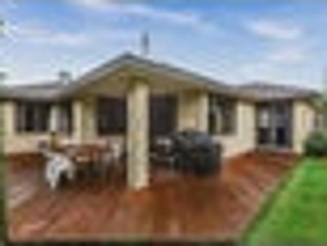 House for sale in Clive