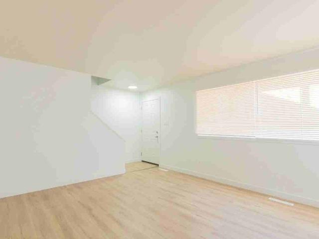 House for rent in Wedgewood, Alberta