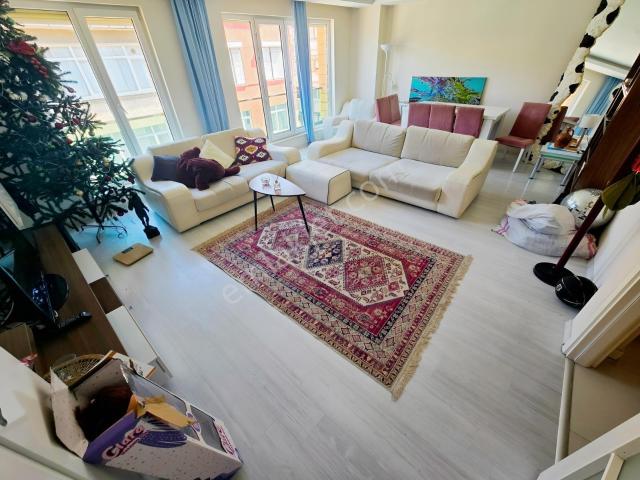 Üsküdar, İstanbul içerisinde kiralık mülk