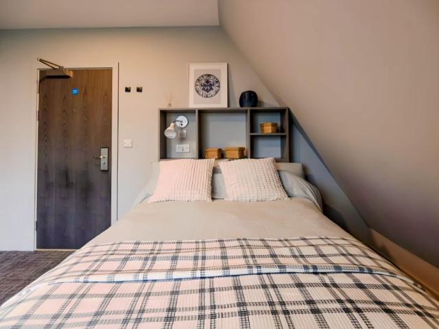Apartment for rent in Westborough, Guildford