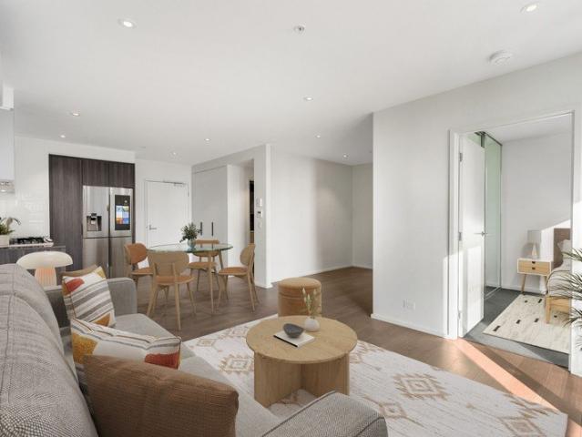 Apartment for sale in Victoria Harbour, Melbourne