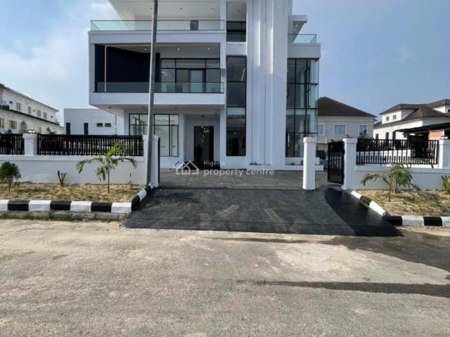 House for sale in Eti Osa, Lagos
