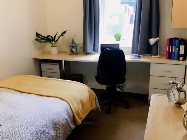 Room for rent in Great Horton, West Yorkshire