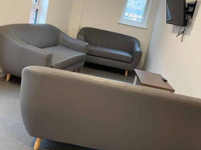 Room for rent in Calderstones