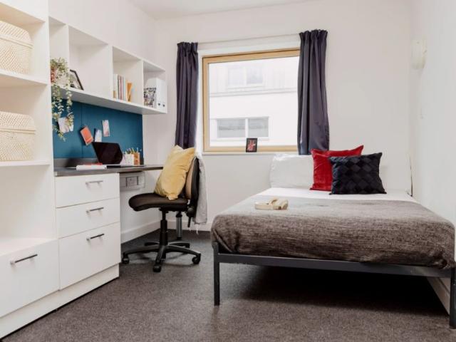 Room for rent in Spring Park, Luton