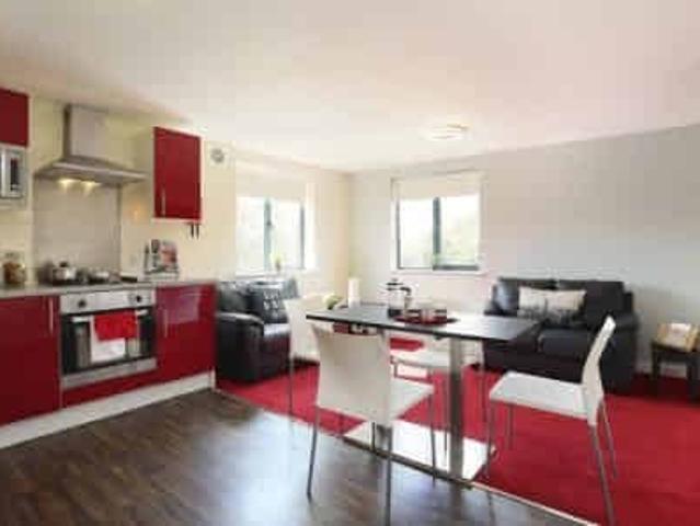 Room for rent in Barracks, The Bridge