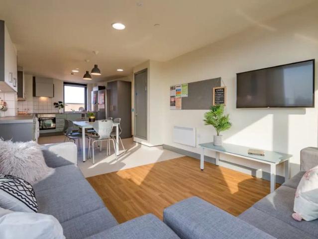 Room for rent in Haddon, East Midlands