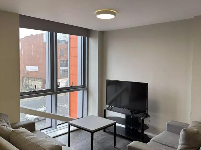 Room for rent in Islington, Calderstones
