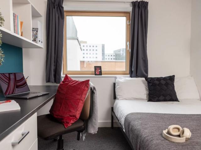 Room for rent in Spring Park, Luton