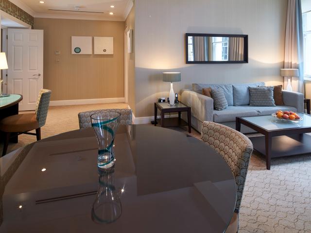 Apartment for rent in Lyons, Greater London
