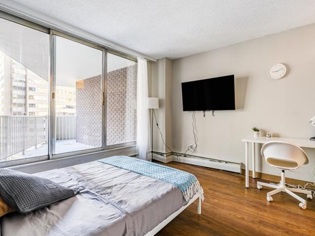 Room for rent in Vancouver, British Columbia