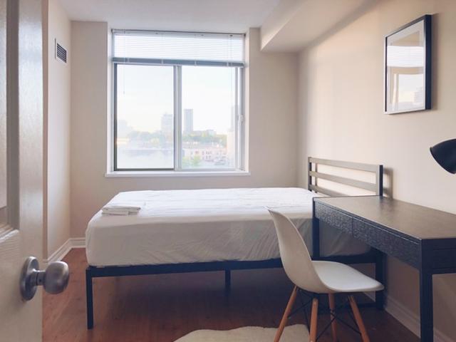 Room for rent in Toronto, Ontario