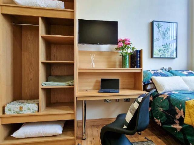 Studio for rent in Hyson Green, Haddon