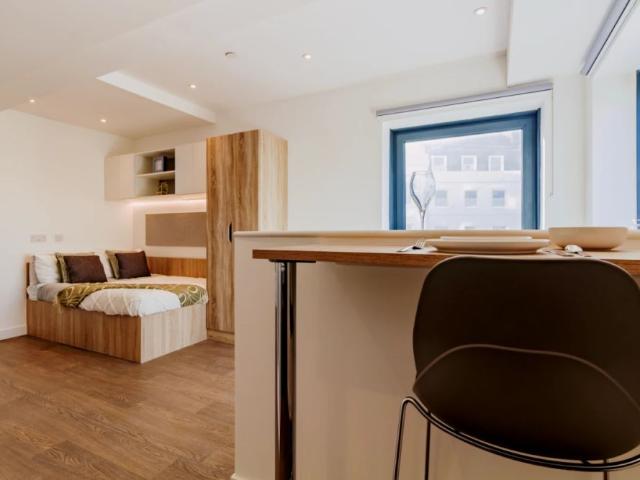Studio for rent in Barbican, Mount Wise