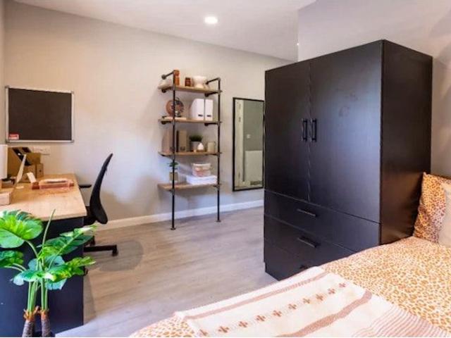 Studio for rent in Neepsend, South Yorkshire