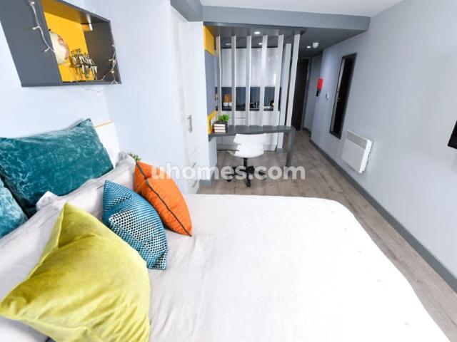 Studio for rent in Highfields, Old Wharf