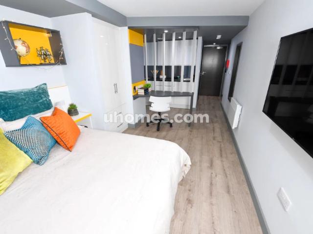 Studio for rent in Highfields, Old Wharf