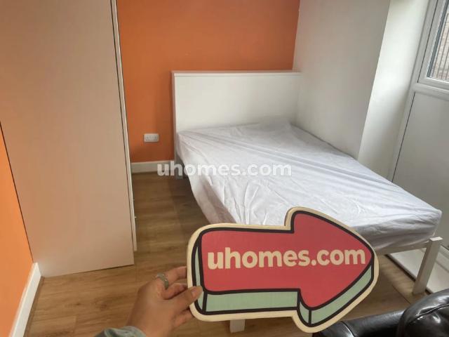 Studio for rent in Hyson Green, Haddon