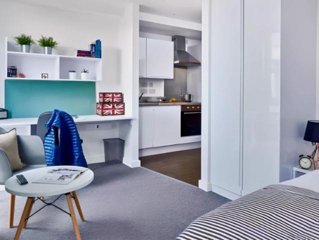 Studio for rent in Bede Island, Old Wharf