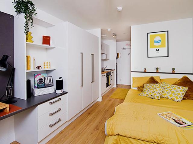 Studio for rent in Hillfields, West Midlands