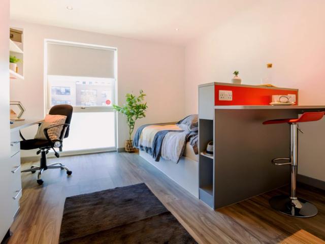 Studio for rent in Norbiton, Greater London