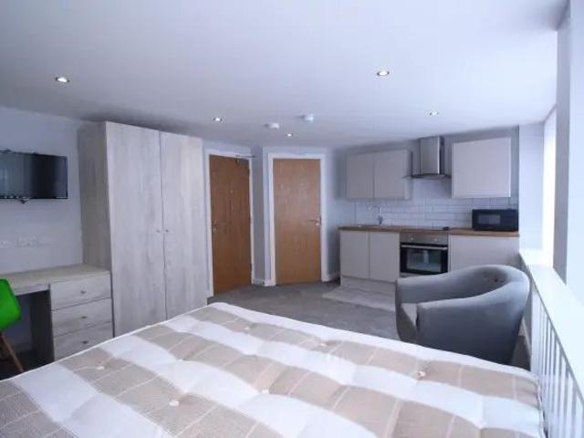 Studio for rent in Little Chester, East Midlands
