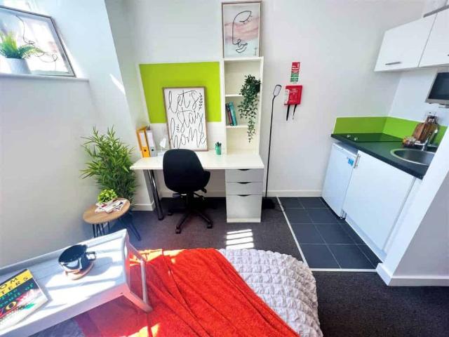 Studio for rent in Black Friars, Leicester
