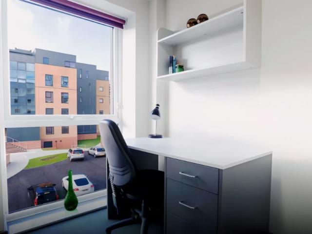 Studio for rent in Oakhill, Stoke