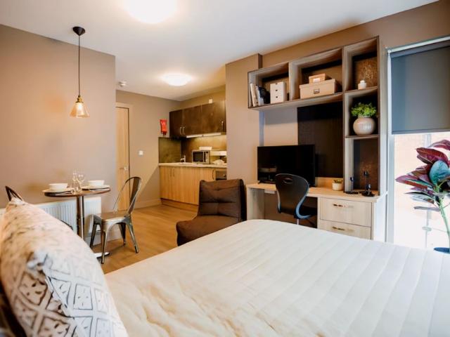 Studio for rent in Watergate, Devon