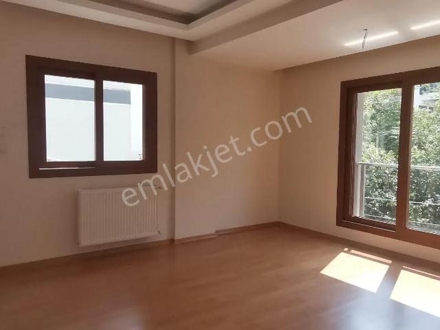 Demirköprü Mahallesi, Karşıyaka içerisinde kiralık mülk