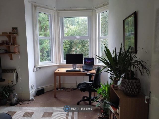 Apartment for rent in Whalley Range, Manchester