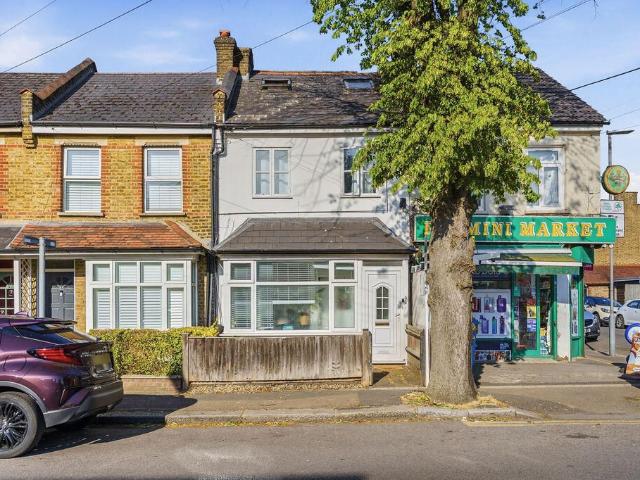 Apartment for rent in South Beddington, Greater London