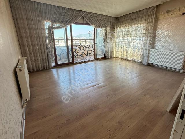 Refet Bele Mahallesi, Karabağlar içerisinde kiralık mülk