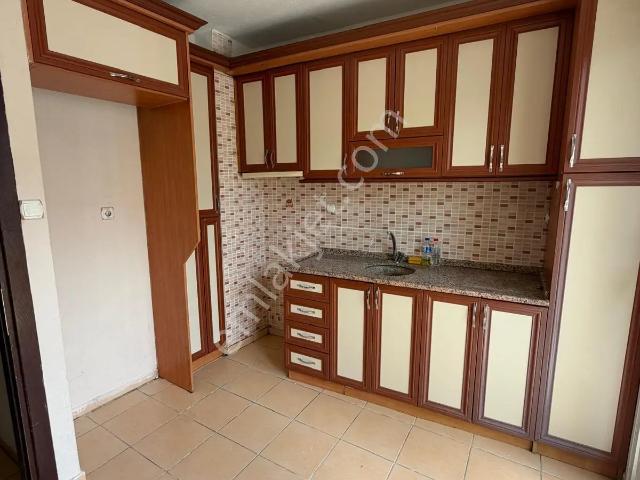 Karabağlar, İzmir içerisinde satılık mülk