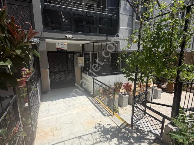 Karabağlar, İzmir içerisinde kiralık mülk