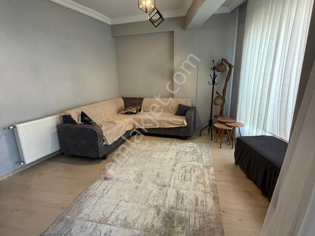 Karabağlar, İzmir içerisinde kiralık mülk
