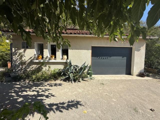 Maison vente à Cahors, Lamagdelaine