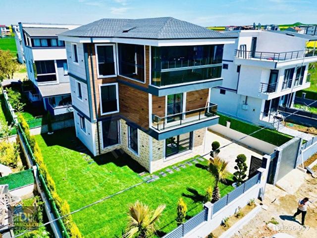 Marmaraereğlisi, Tekirdağ içerisinde satılık Villa