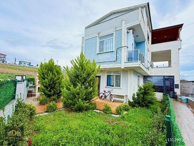 Yeniçiftlik Mahallesi, Marmaraereğlisi içerisinde satılık Villa