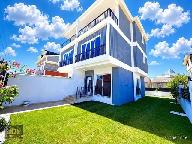 Yeniçiftlik Mahallesi, Marmaraereğlisi içerisinde satılık Villa