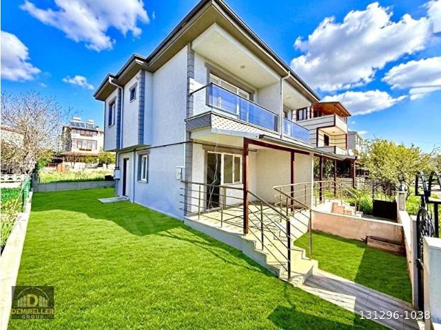 Marmaraereğlisi, Tekirdağ içerisinde satılık Villa