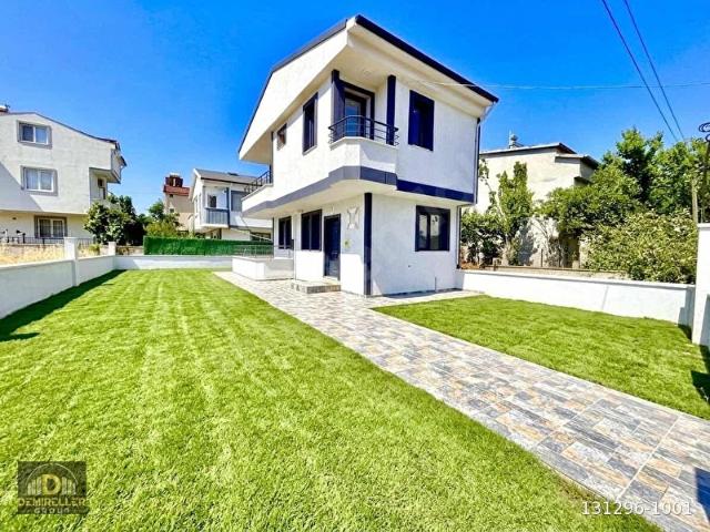 Yeniçiftlik Mahallesi, Marmaraereğlisi içerisinde satılık Arsa