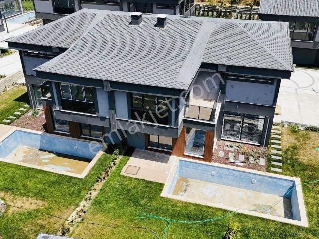 Silivri, İstanbul içerisinde satılık Villa