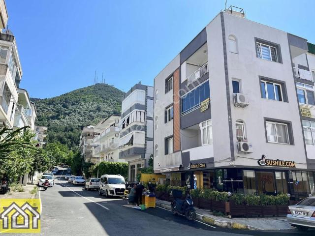 Balçova, İzmir içerisinde satılık mülk